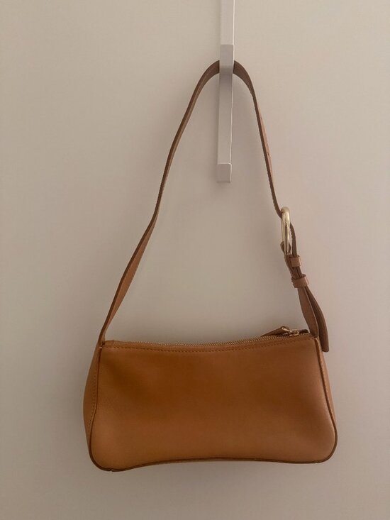 Madewell Handbags - Madewell Tan Leather Shoulder Bag